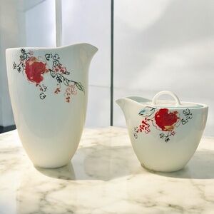 Lenox Simply Fine “Chirp” Covered Sugar Bowl and Creamer/Pitcher Set